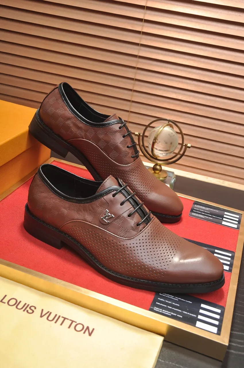 Men's shoes💰460💶【LOUIS VUITTON】(sheepskin lining) new cowhide LV formal shoes🎩🎩❗️🆘made one to one at the counter🎩original quality, imported cowhide upper➕full sheepskin lining➕original rubber outsole, {high quality visible}👣Size: 38-45 (45 custom-made)